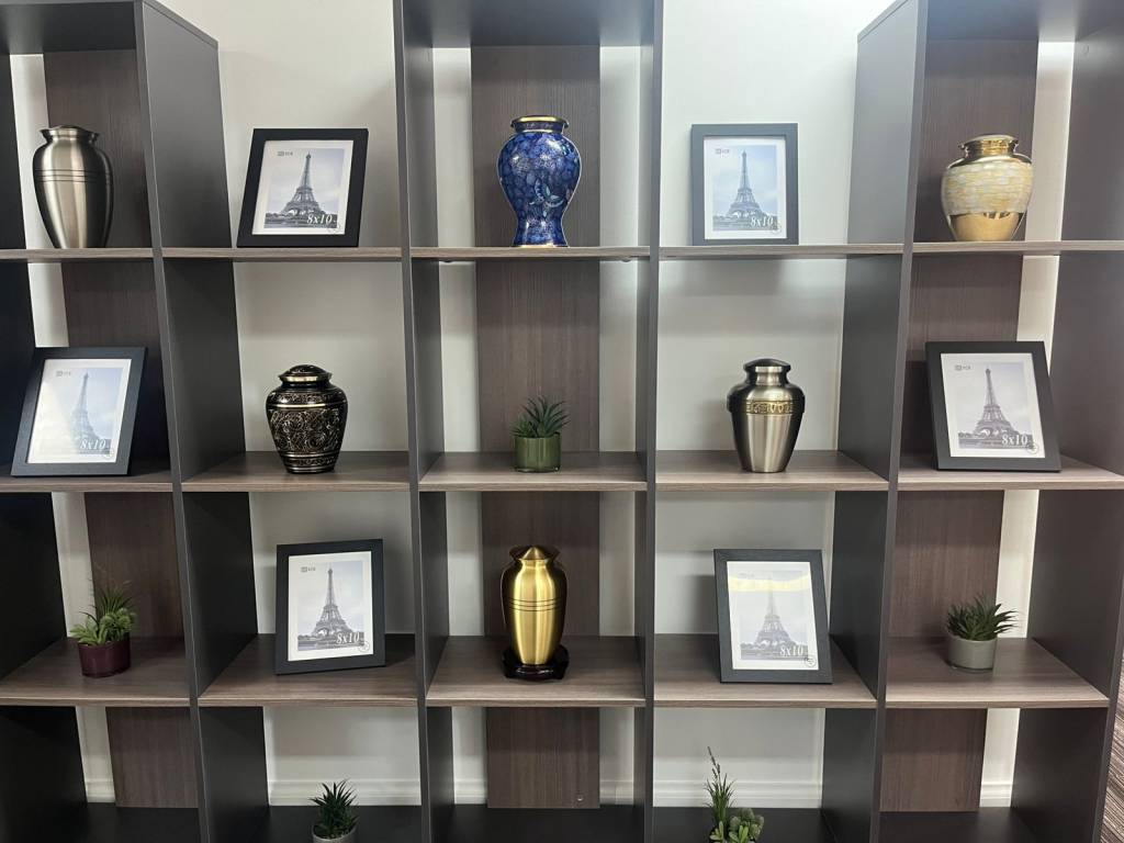 Belgroves Funeral Home Urns for Cremation